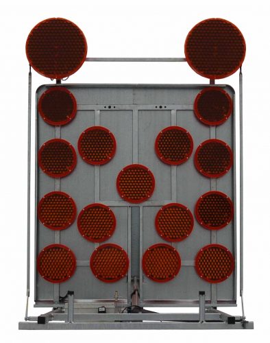 Panel na samochód z układem pionującym pulsatorów